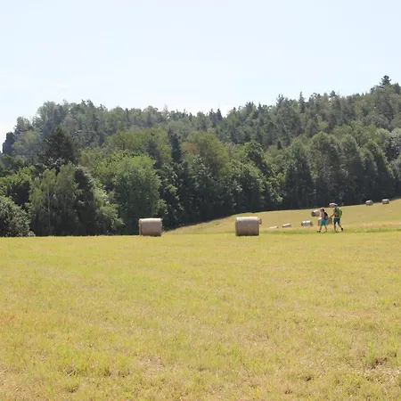 Wanderhaeusel Tatil Evi Struppen